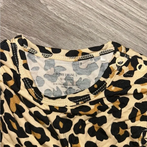 NWOT Posh Peanut size 12-18 months - Picture 3 of 3